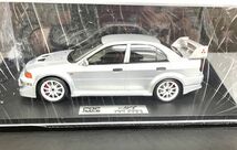 【未使用/開封品】POP RACE/ポップレース 1/18 Mitsubishi Evolution Tommi Makinen Edition Silver シルバー ミニカー 模型_画像2