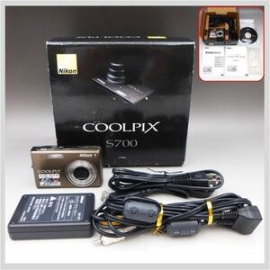 Nikon COOLPIX S700 ニコン クールピクス デジタルカメラ コンパクト 12.1 SDカード 2GB 動作確認済 ★ 希少品 コレクション 22-0219-01