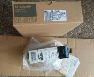 ★適合請求書★新品 MITSUBISHI/三菱 サーボアンプ MR-J2S-20B　【６ヶ月保証】