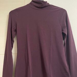 GapFit ブリーズタートルネックTシャツ インナーシャツ ヒートテック