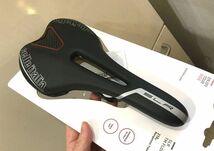 ★限定特価 残少 新品 SELLE ITALIA SLR TM FLOW L2(145mmX275mm) 即決_画像1