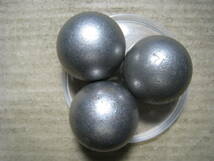 鉄球３球セット　直径約37㎜×3　重さ約202ｇ/１個　総重量約607ｇ　管理番号MC-84_画像1