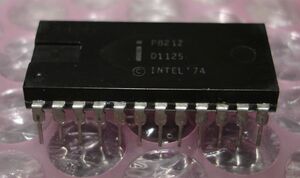 Intel P8212 .HI86