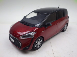 207【S.R】非売・展示品 1/30 TOYOTA 新型シエンタ 後期 2トーン ブラックマイカ×センシュアルレッドマイカ 箱無 香川発