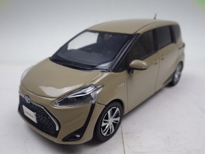 207【S.R】非売・展示品 1/30 TOYOTA 新型シエンタ Sienta 後期 カラーサンプル ベージュ 箱無 香川発