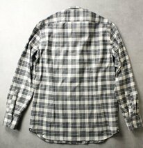 【LARDINI】ラルディーニ　白×グレーのチェック柄ネルシャツ 40cm ブートニエール付 新品未使用 ４万円程度_画像10
