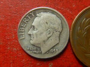 外国・ルーズベルト１０セント銀貨・１ダイム（1958年D）　240322