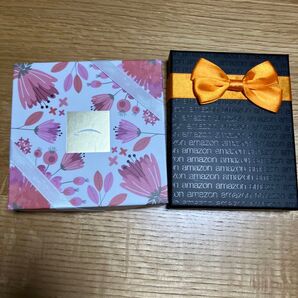 Amazonカードケース2個