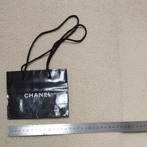 CHANEL 紙袋