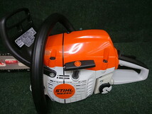 中古美品 STIHL スチール 42.6cm3 350mm M-Tronic エンジンチェンソー 山林向けエンジンチェンソー TSUMURAガイドバー MS241C-M 2023年製_画像5