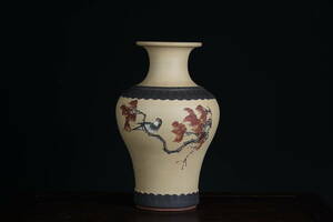 中国宜興　花器　花瓶　白泥　花鳥図　H高さ29cm 無落款　宜興紫砂