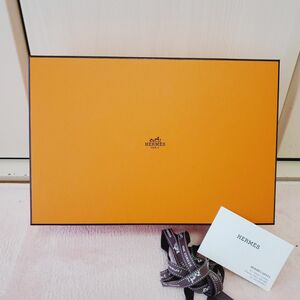 エルメス HERMES 空き箱　070BIS 空箱 化粧箱 オレンジ ボックス　シューズ　靴　インテリア　付属品