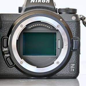 Nikon Z7ii ボディ美品 + 純正エクステンショングリップ + 純正ブラケットの画像8