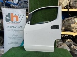 日産 NV200バネット DBF-VM20 2012年式 フロントドア　左 発送サイズ「要確認」 NSP139263