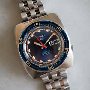 希少 美品 SEIKO 5 SPORTS RALLY DIVER セイコー 5 スポーツ 復刻モデル SBSS015 7S36-0080 SS メンズ 箱付 メタリックブルー文字盤