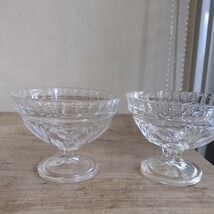 レトロ　ガラスカップ　型ガラス　ガラス　アンティーク　2つ〜_画像9