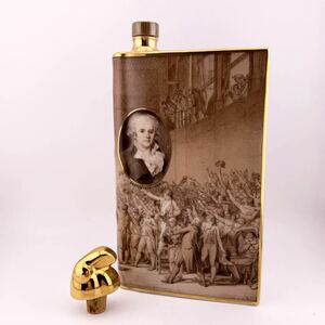 ★未開栓★ 古酒 CAMUS Special reserve COGNAC ナポレオン フランス革命 200周年 陶器 ボトル ブック 替栓付き　【S80969-546】