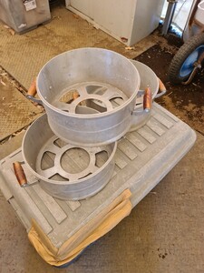 昭和レトロ 調理器具 せいろ蒸し器(アルミ、丸、蓋なし、3段)写真現状品となります。古物ご興味のある方に