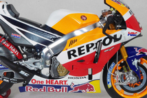 ● 1/12 ホンダ 〓 RC213V / マルク・マルケス 2017 MotoGP 〓 HONDA HRC_画像4