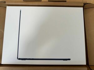 新品未使用　Apple macbook air M3 15インチ 8/256