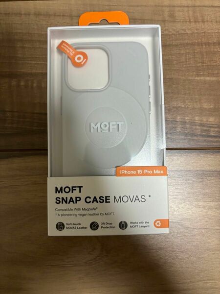 未使用 MOFT iPhone15 Pro Max レザーケース　misty cove
