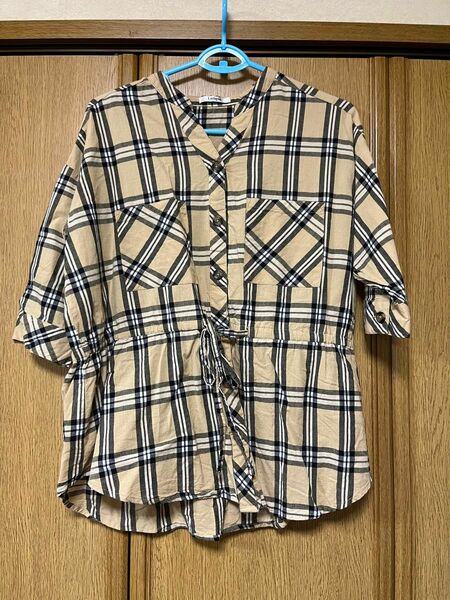  Lutique、しまむら、ブランド柄シャツ、綿100%、Mサイズ