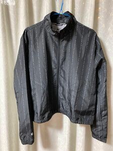 新品　　ナイキ(NIKE) DRI-FITアイコン クラッシュ ジャケット　 XLサイズ　レディース ランニング　黒　薄手