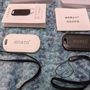 0603u2945 AIYATOスマートトラッカー 5個セット（ブラック4個×ホワイト1個） キーホルダー 紛失防止タグ 小型GPS発信機 電池交換可の画像2