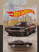 HOT WHeeLs 70 DODGE HEMI CHALLENGER 黒 チャレンジャー ミニカー LIMITED EDITION ART WORK パッケージ 限定商品 ホットウィール_画像1