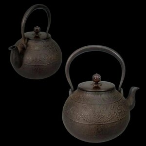 E0717A3 丸形鉄瓶 花饕餮紋 花形銅摘蓋 茶道具 煎茶道具 茶注 急須 湯沸 時代物 容量約1200ml