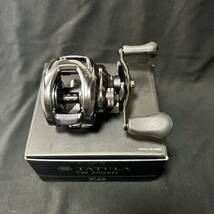 極美品　ダイワ　21タトゥーラ300XH Daiwa ビッグベイト　シーバス　DRT クラッシュ　フレンジー　ゴースト　シーバス　ゼナック　ツララ_画像1