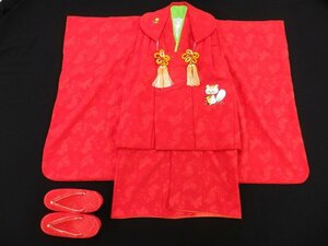 inagoya☆かわいい着物☆3歳女の子用【被布+着物+小物セット】赤系 草履 化繊 中古 安い 着用可 七五三 y6289nc