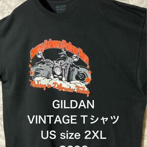 【レア】US古着 ビッグサイズ 2XLsize GILDAN Tシャツ ブラック 企業ロゴプリント ビッグプリント ギルダン