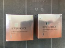 ★　10　【新品　長期保管品】　まとめて　DEW　スペリア　リフトコンセントレートクリーム　保湿クリーム　化粧品_画像1