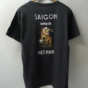 ◆KRIFEMAYER クリフメイヤ― VIET-NAM タイガー刺繍デザイン プリント Tシャツ チャコール サイズL ベトジャンの画像3