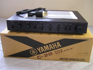 YAMAHA C-2aプリアンプです。