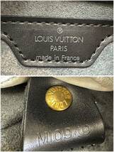 三256☆【中古品】LOUIS VUITTON ルイヴィトン エピ スフロ ハンドバッグ ポーチ エナメル ブラックノワール MI0949☆_画像7