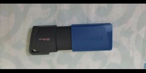 usbメモリ　kingston 64gb usb3.0