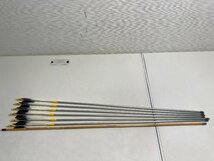 【★02-3762】■中古■弓道　アルミ製　弓矢　EASTON　XX75　1913　6本　竹矢　1本　ISHI BUSHI-YA　矢筒付き　イーストン（9362）_画像2