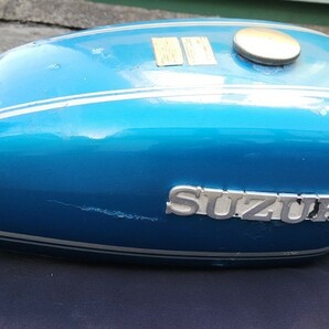 【 SUZUKI GT125 】ガソリンタンク/フェールタンク/キャップ、コック付き/スズキの画像1