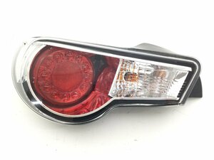 Toyota ZC6 BRZ Genuine Tail lamp ランプ left KOITO 220-60084　　　　 　　　　　2300136 　　2J10-3 林