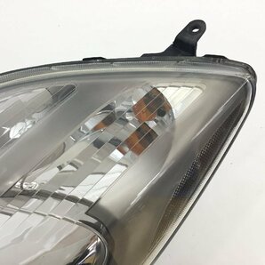 トヨタ NCP91 ヴィッツ 純正 HID ヘッドライト ICHIKOH 52-170 左右セット    2400390     2I3-2 理の画像3