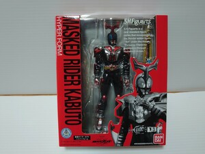 S.H.フィギュアーツ 仮面ライダーカブト ハイパーフォーム 未開封品