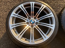 美品！バリ山！BMW M3(E90,E92)オプション純正 ダブルスポーク220M 8.5/9.5J-19インチ ET29/23 PCD120 3シリーズ 流用 E92,E93,Z4などに_画像5