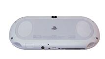 極美品 動作品 PSVITA PS VITA プレイステーション ヴィータ 本体 PCH-2000 グレイシャーホワイト ACアダプター 取扱説明書 箱付き 美品_画像5