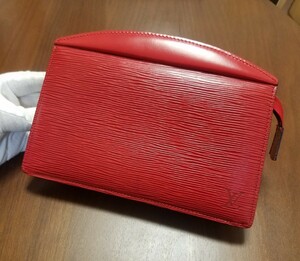 【美品】１円スタート LOUIS VUITTON ルイヴィトン エピ レッド クラッチバッグ ポーチ M48407