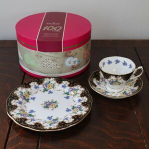 ROYAL ALBERT ロイヤルアルバート　100周年記念　カップ＆ソーサー トリオ ティーカップ 洋食器