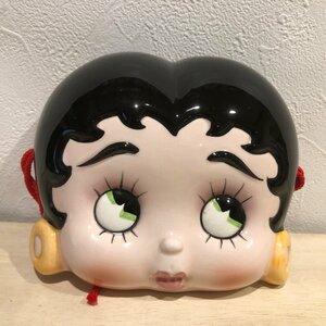 壁掛け ベティちゃん Betty Boop ベティブープ 陶器 フィギュア KFS ベティ アメリカ 雑貨 置物 レトロ 管理001