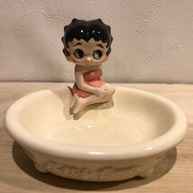 ソープディッシュ 石鹸入れ ベティちゃん Betty Boop ベティブープ 陶器 フィギュア KFS ベティ アメリカ 雑貨 置物 レトロ 管理001_画像1