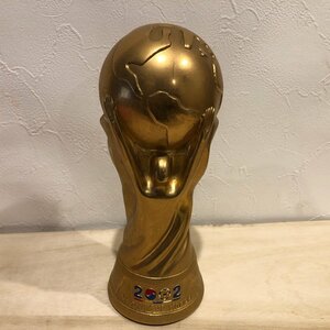 ２００２　ワールドカップ　トロフィー　KEUM KWANG 　サッカー　記念品　お土産　雑貨　置物　インテリア　ビンテージ　管理001